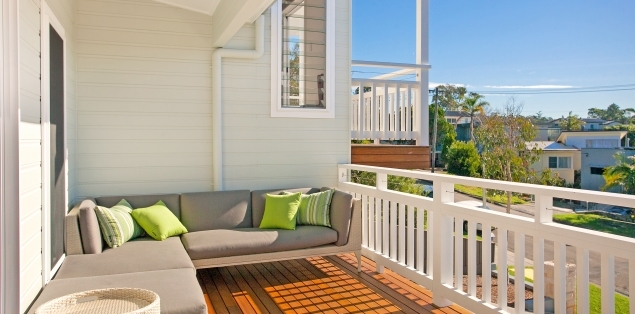 earlwood front deck